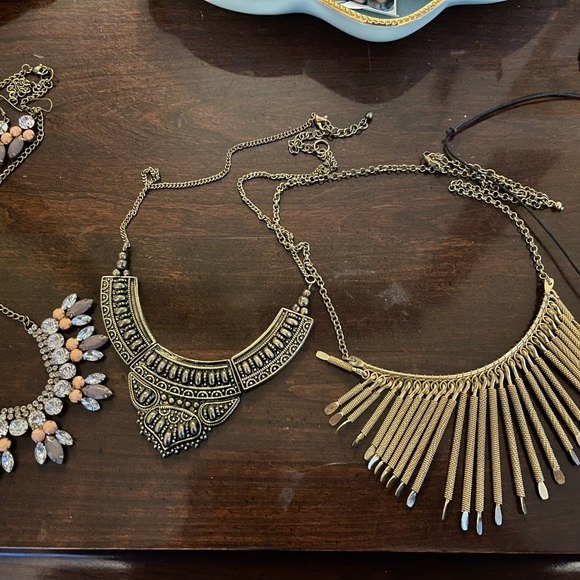 Trades Of Hope Jewelry lot - Picture 3 of 4